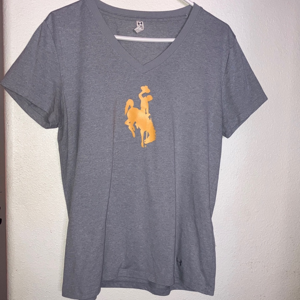 Under Armour University of Wyoming‎ Gray HeatGear V-neck T-Shirt with Steamboat